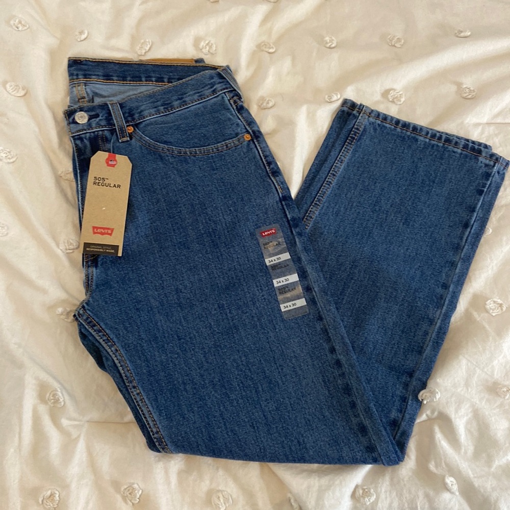 Mens Levi Jeans. New with Tags